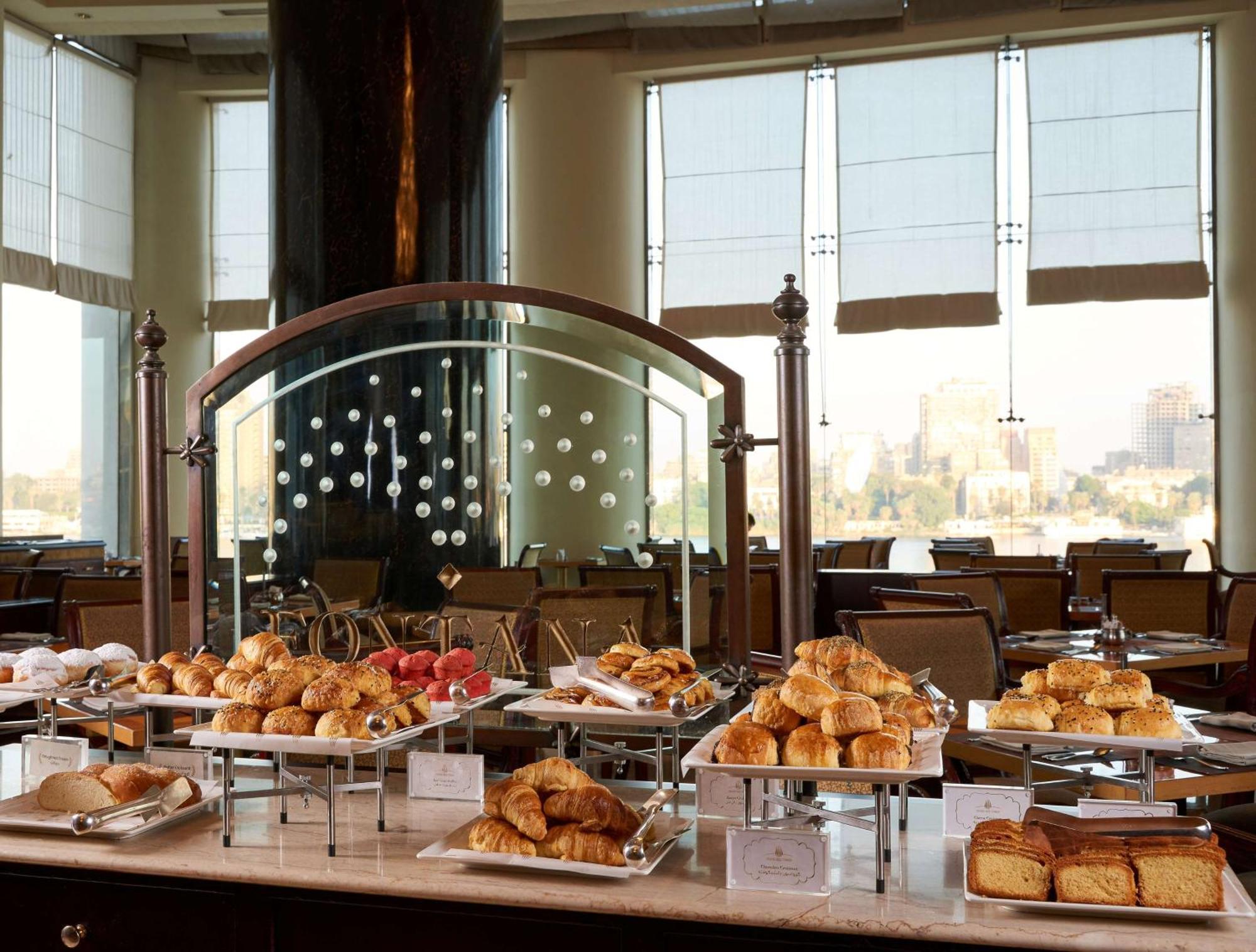 Hilton Grand Nile Hotel Il Cairo